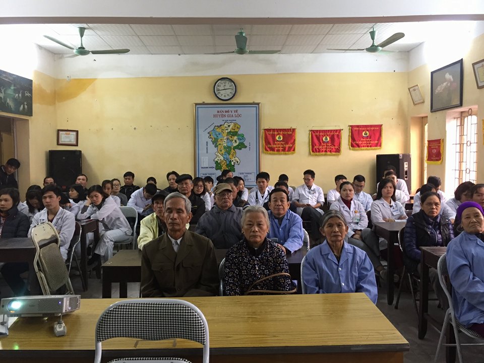 Bệnh viện đa khoa huyện Gia lộc tổ chức lớp truyền thông về tác hại thuốc lá